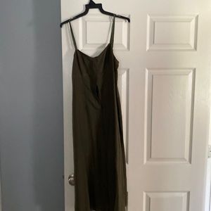 Olive green sleeveless sundress. Six 6